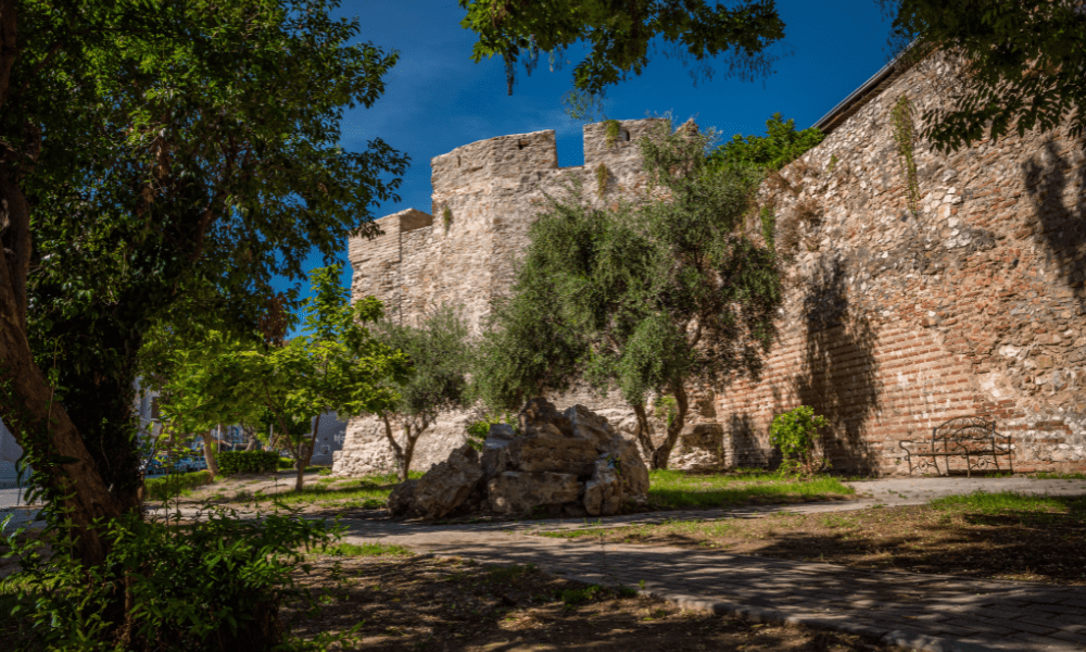 VIEUX CH TEAU DURRËS -ALBANIE